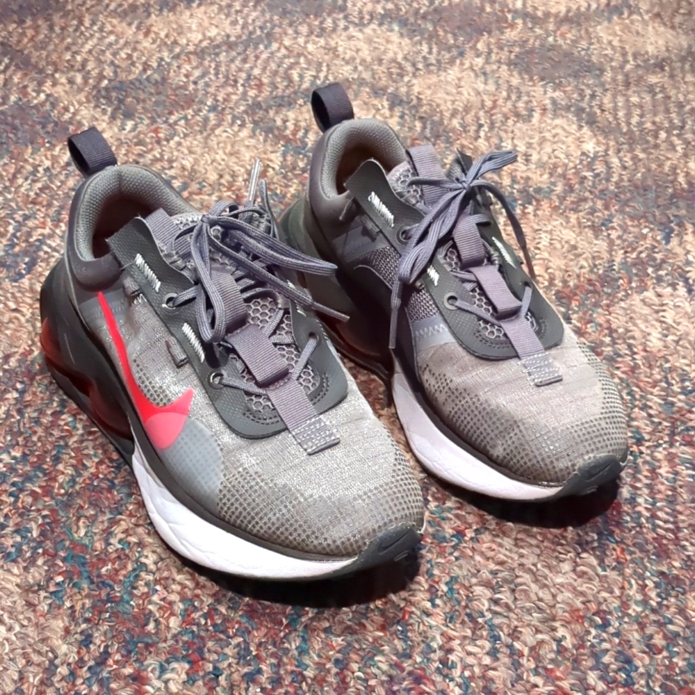 Womens Nike Air Max Red Gray